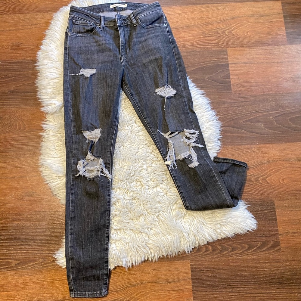 Levi’s 721 High Rise Skinny Faded Black Jeans